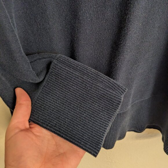 Tommy Hilfiger V Neck Long Sleeve Sweater Split Hem Navy - Picture 5 of 6